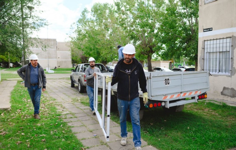 Comenzaron las obras en la Escuela Primaria 76